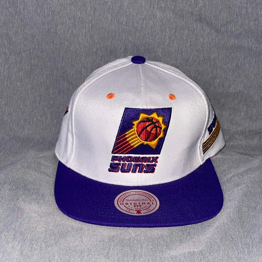 Mitchell & Ness Phoenix Suns NBA Hat Snapback - White / Purple